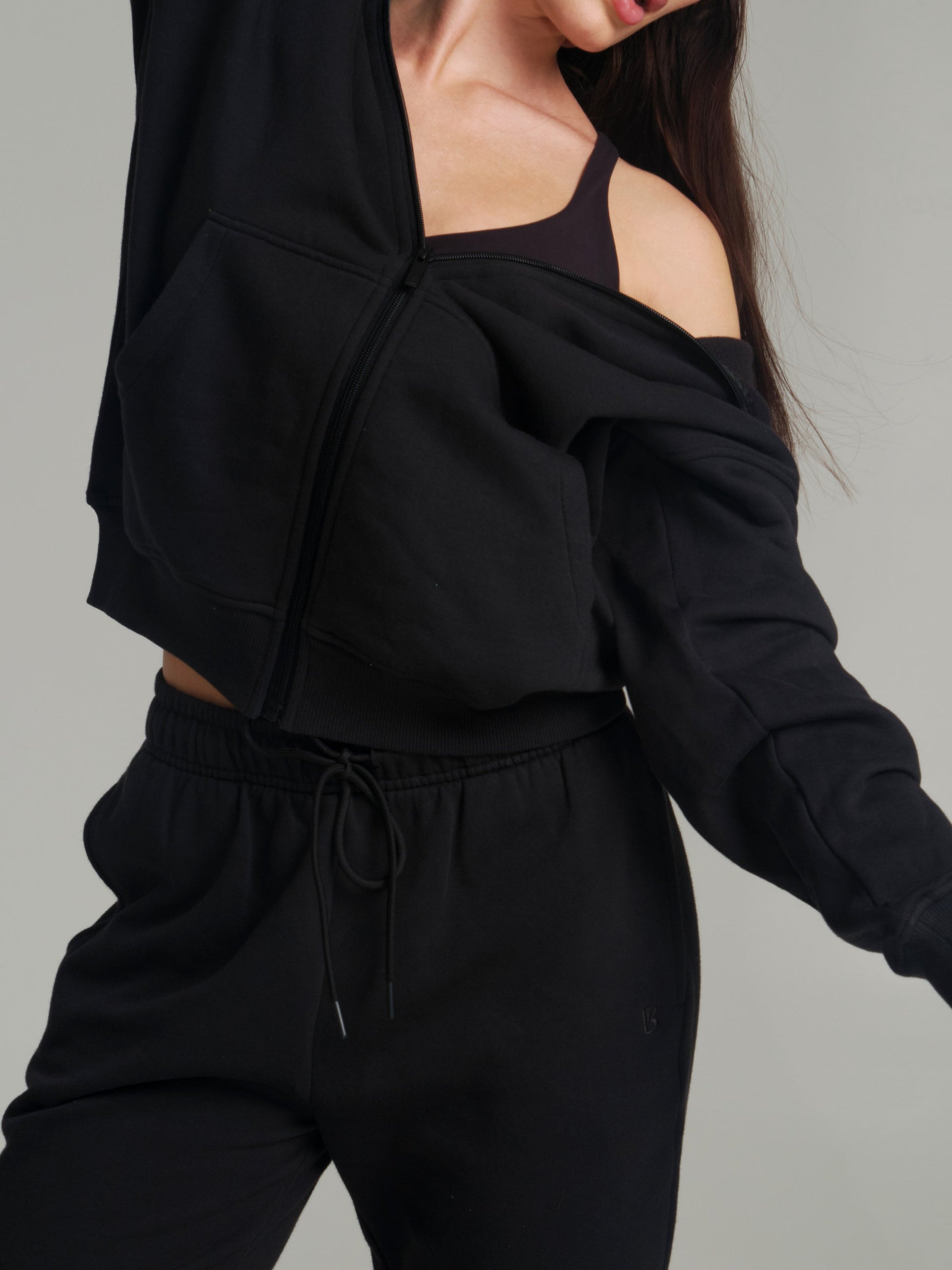 Threads Zip Hoodie - Onyx Black