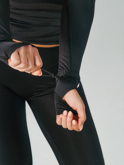Storm Hip Top - Onyx Black